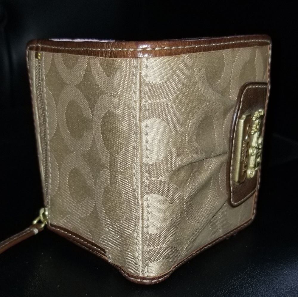 Slim coach wallet
